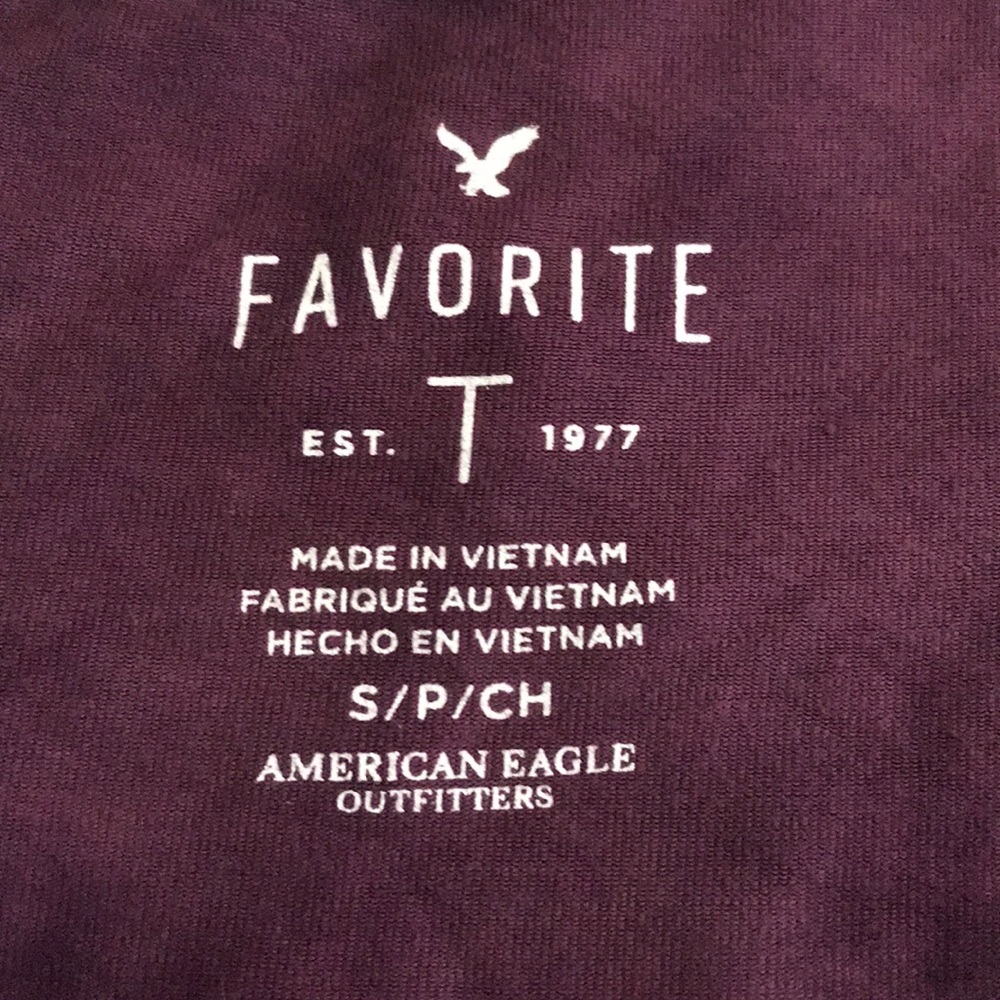 t-shirt - Picture 2 of 3